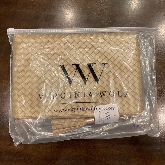VIRGINIA WOLF Handbags - #949 964 NWT Virginia Wolf Metallic Gold Mimi woven Pouch Clutch